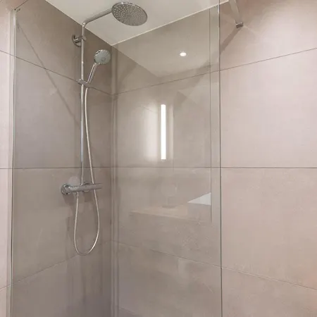 Trelleborgallee, 216 公寓 *